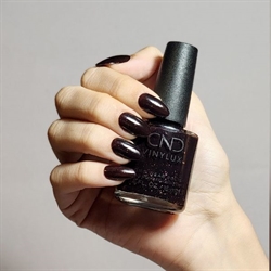 198 Poison Plum, Botany Magical, CND Vinylux